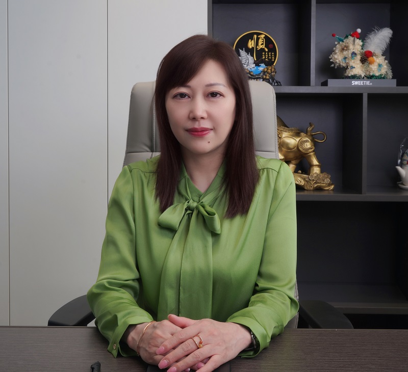 凌壹科技副總經(jīng)理向梅